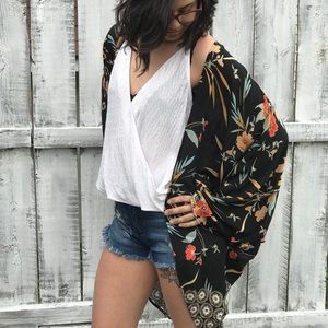 Black Floral Kimono